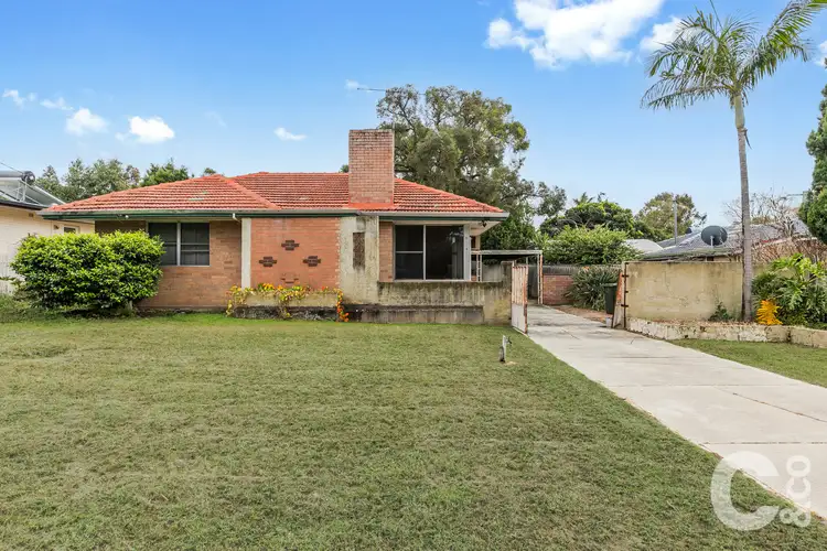 9 Harlow Road, Calista WA 6167