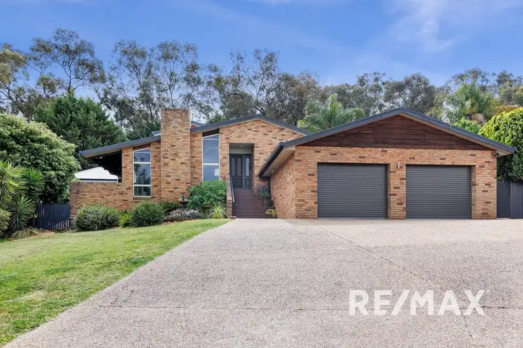 8 Banool Place, Kooringal NSW 2650