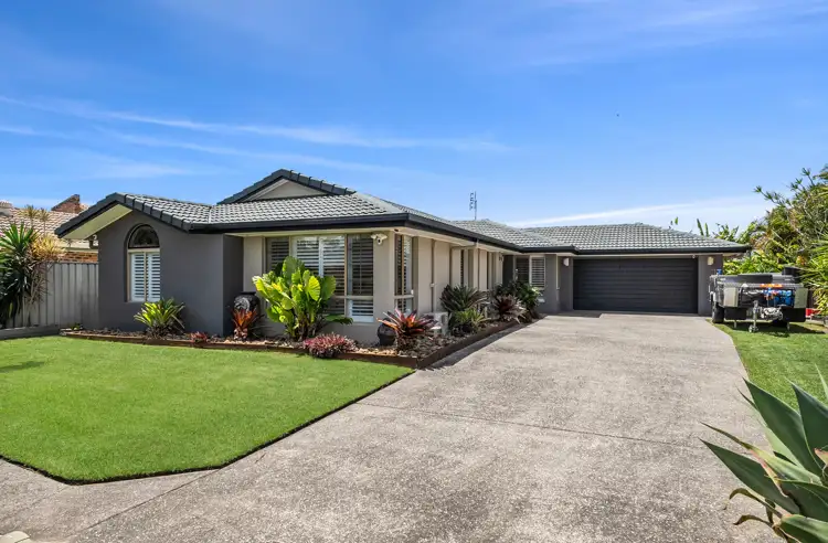 255 Nineteenth Avenue, Elanora QLD 4221