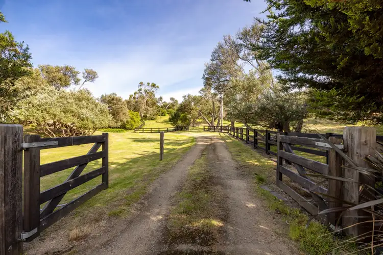 40 Placadena Road, Fingal VIC 3939