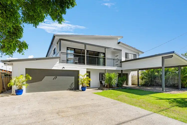 64 Tamarind Avenue, Bogangar NSW 2488