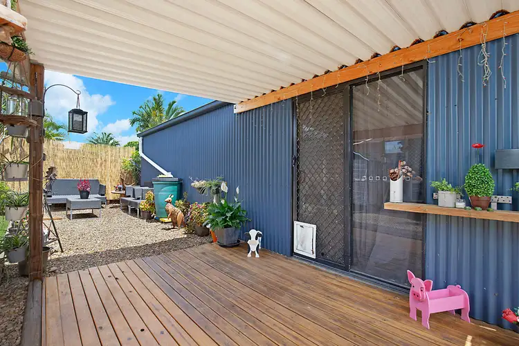 Second view of Homely house listing, 19 Gumview Close, Regents Park QLD 4118