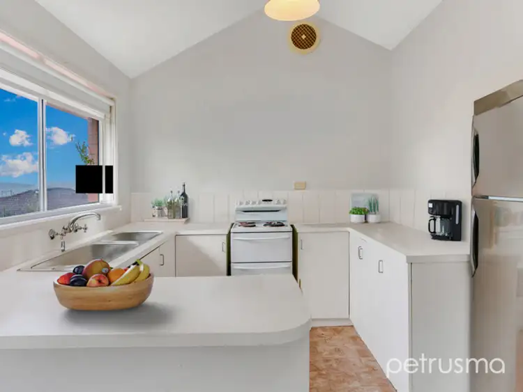 Sixth view of Homely villa listing, 5/32 Mortimer Avenue, Mount Stuart TAS 7000