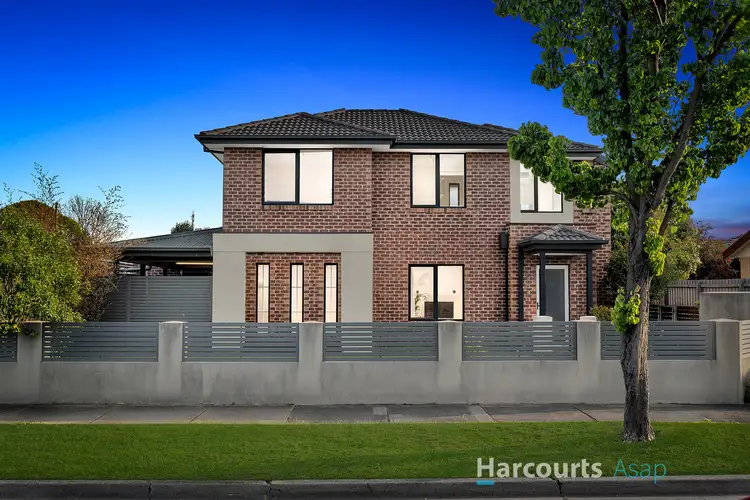 Main view of Homely townhouse listing, 1/32 Bruce Street, Dandenong VIC 3175