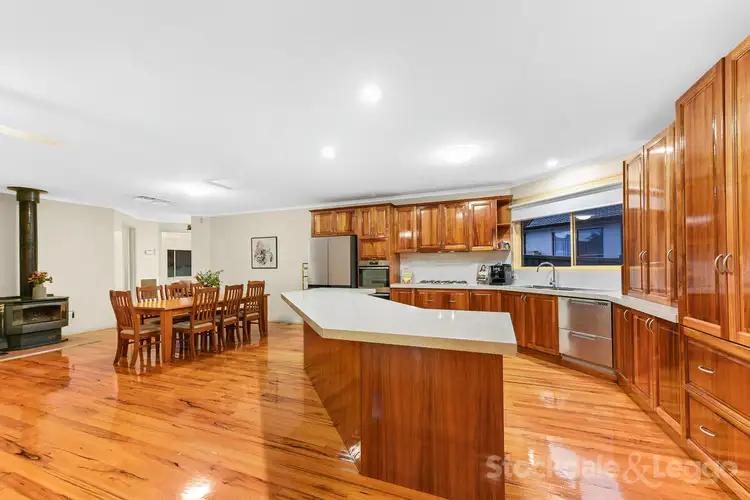 Fifth view of Homely house listing, 17 Dewdrop Place, Narre Warren South VIC 3805