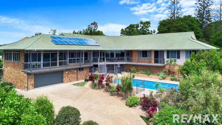 9 Balmoral Court