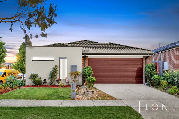 20 Ferrari Drive, Cranbourne East VIC 3977