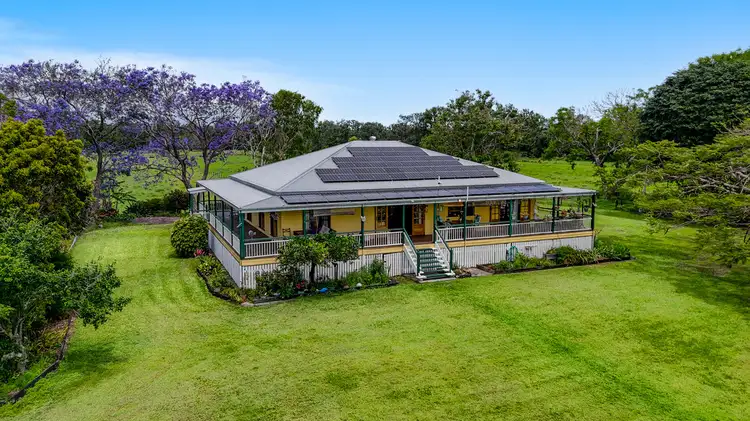 18 Davis Lane, Brendale QLD 4500