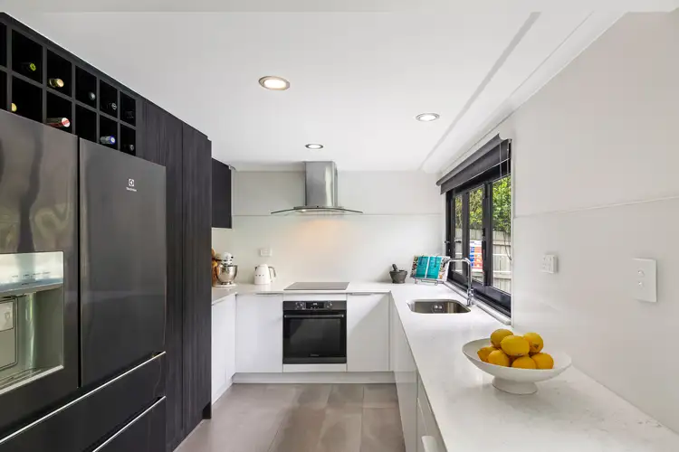 9 Kangaloon Street, Jindalee QLD 4074