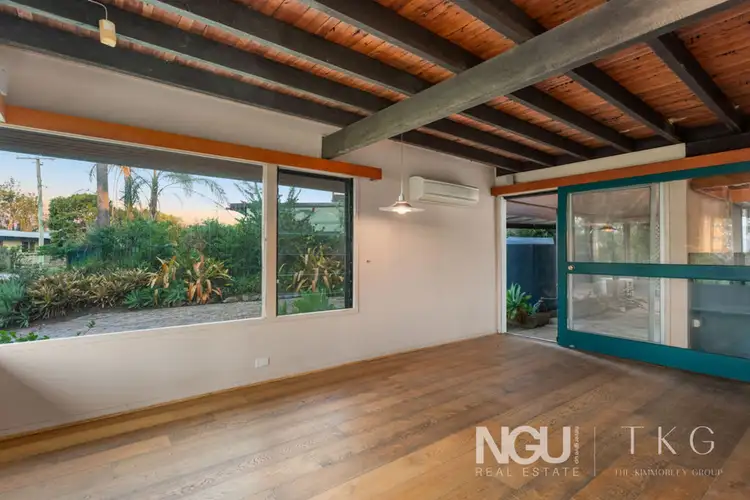 Sixth view of Homely house listing, 8 Dawn Parade, Riverview QLD 4303