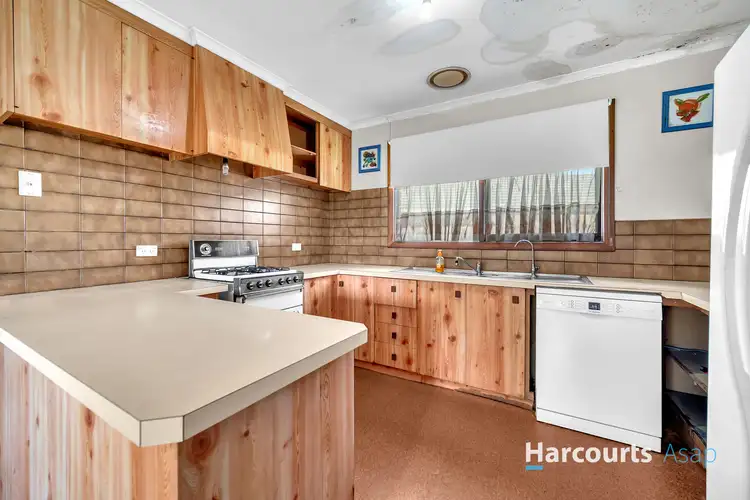 Fourth view of Homely house listing, 3 Diane Close, Pakenham VIC 3810