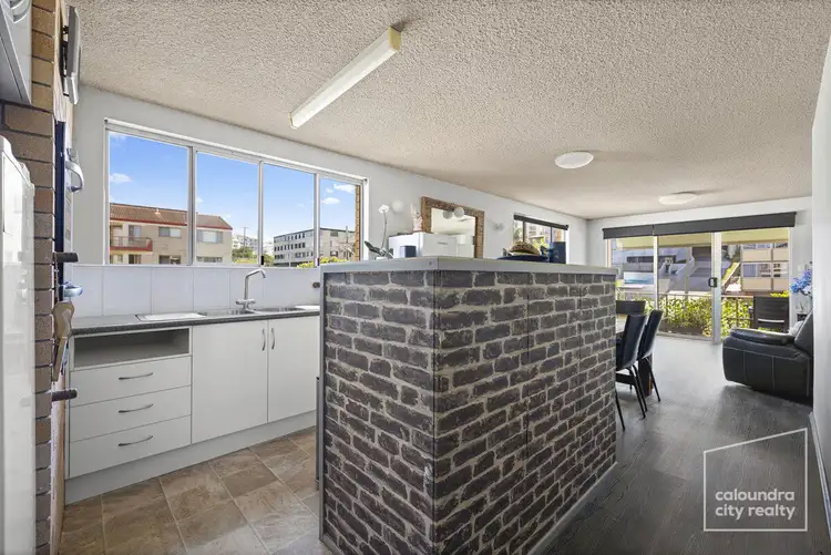 Fourth view of Homely unit listing, 4/16 Moreton Parade, Kings Beach QLD 4551