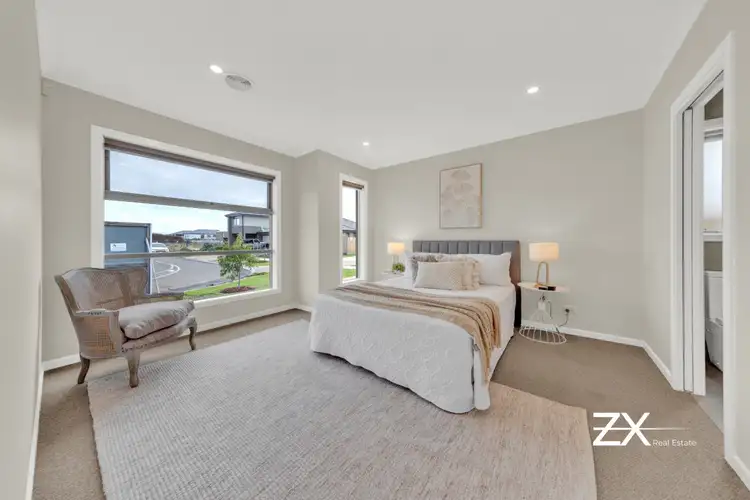 Second view of Homely house listing, 18 Commonwealth Circuit, Donnybrook VIC 3064