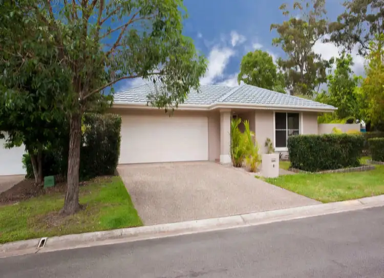 8 Casablanca Court, Burleigh Waters QLD 4220