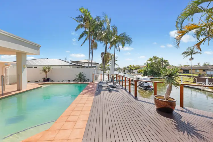 1 Bahia Court, Broadbeach Waters QLD 4218