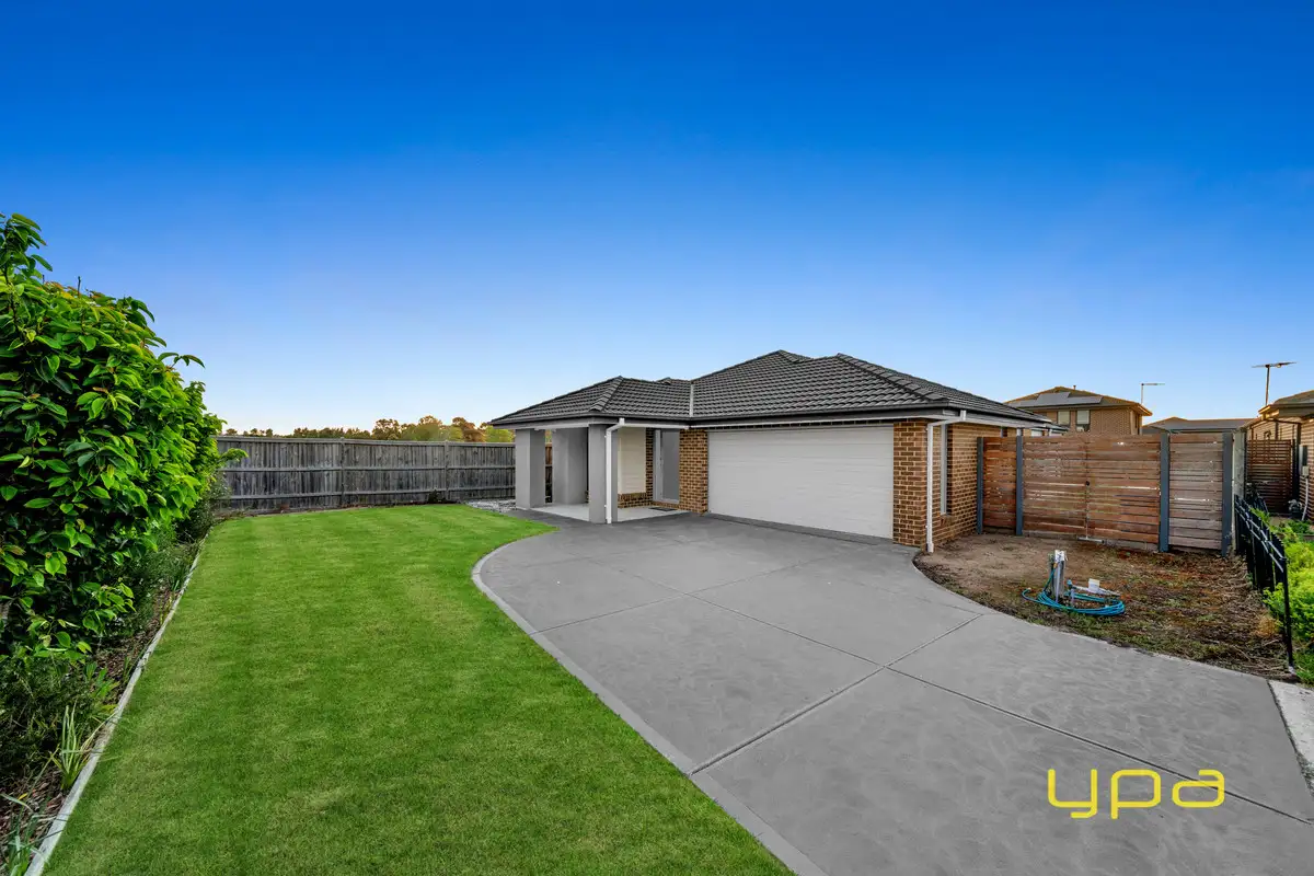 Main view of Homely house listing, 83 Aquatic Drive, Cranbourne West VIC 3977