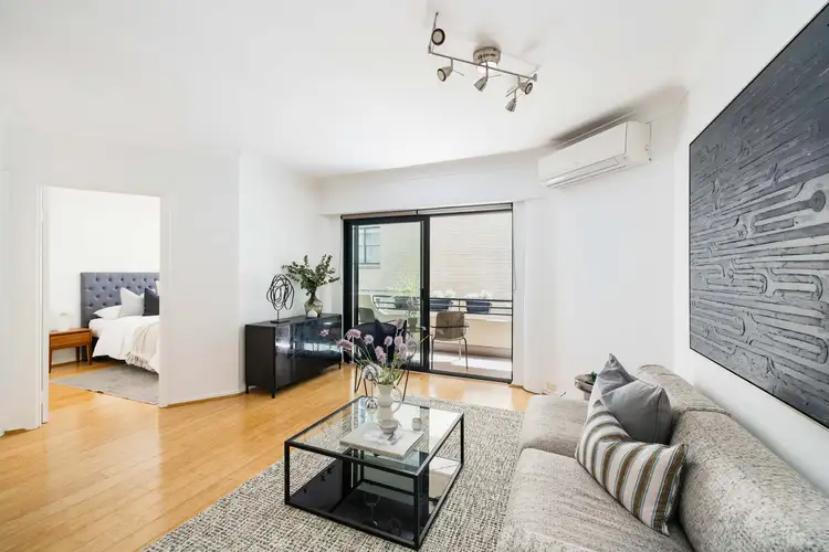 Third view of Homely apartment listing, 1/19 Kirketon Road, Darlinghurst NSW 2010
