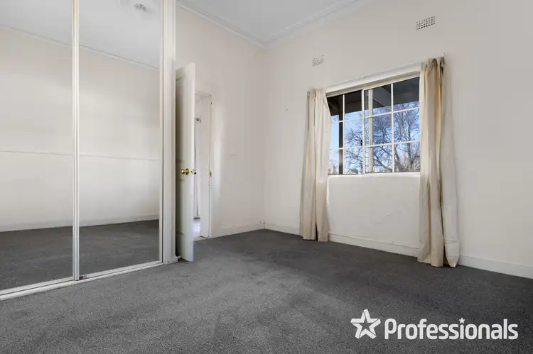 Sixth view of Homely semi-detached listing, 199 Peel Street, Bathurst NSW 2795
