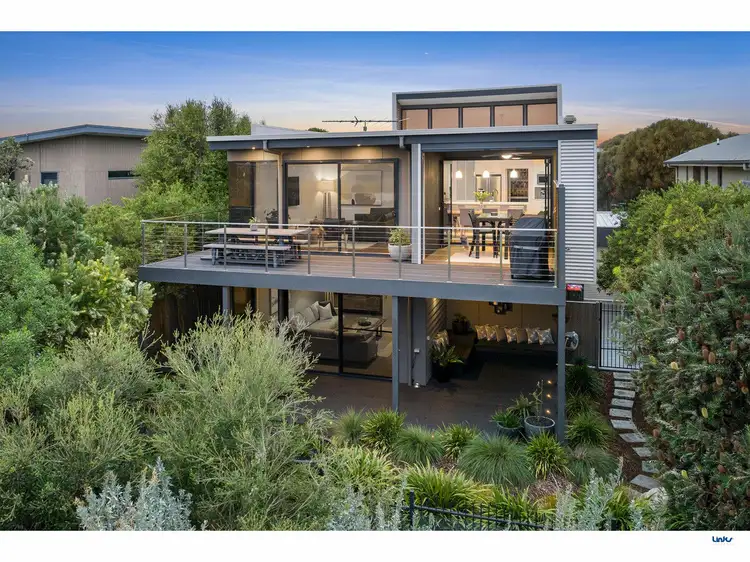 11 Sands Terrace, Torquay VIC 3228