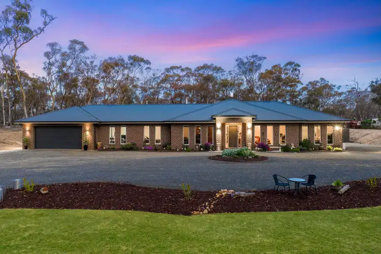 77 Axe Creek Road, Axe Creek VIC 3551