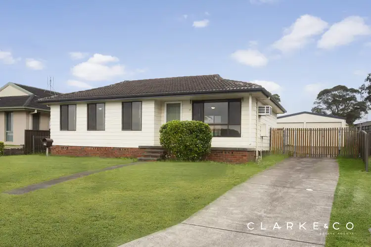 25 Michael Hill Avenue, Woodberry NSW 2322