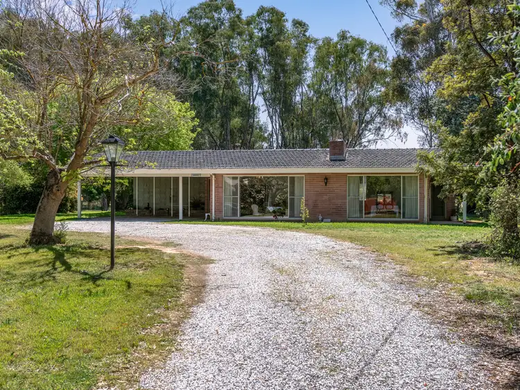 100 Edwards Street, Wangaratta VIC 3677