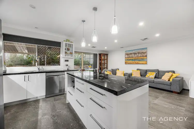 Sixth view of Homely house listing, 2 Trellis Place, Spearwood WA 6163