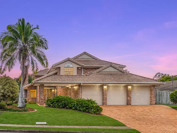 197 Mount Ommaney Drive, Mount Ommaney QLD 4074