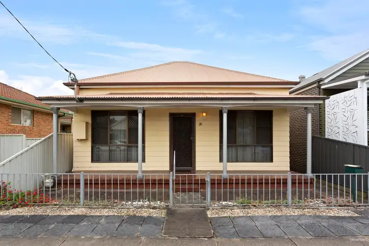 20 Lewis Street, Maryville NSW 2293