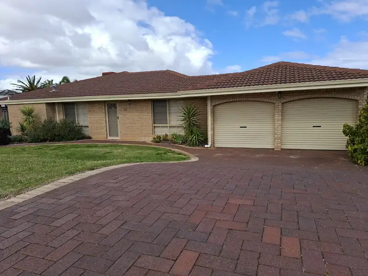 27 Acheson Crescent, Woodvale WA 6026