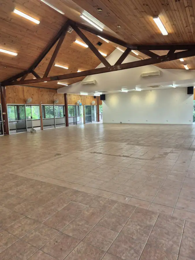 139 Clagiraba Road, Clagiraba QLD 4211