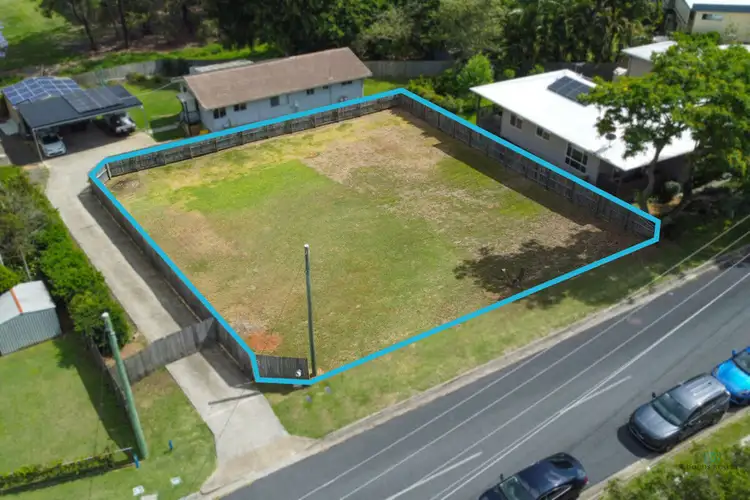 2D Thompson Street, Bundamba QLD 4304
