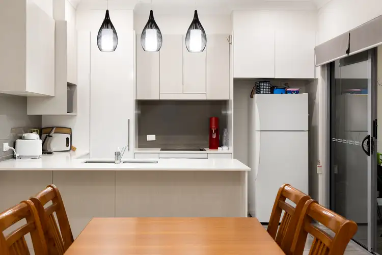 Main view of Homely townhouse listing, 4/20 Houthem Street, Camp Hill QLD 4152