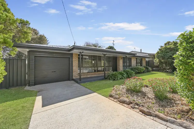 27 Kurrajong Street, Newtown QLD 4350