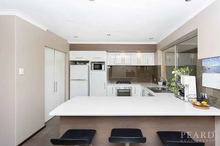 21 Wayfarer Road, Heathridge WA 6027