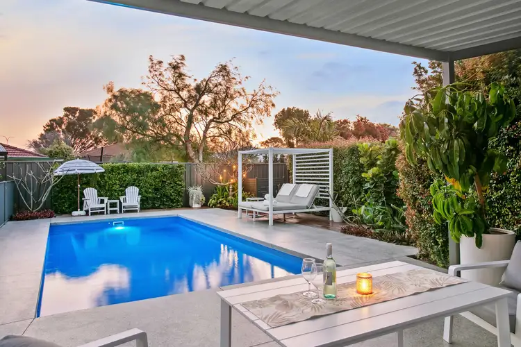 25 Manly Crescent, Warnbro WA 6169