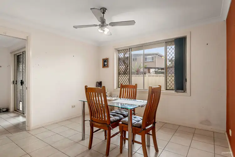 Fifth view of Homely unit listing, 2/70 Carrington Street, Mayfield NSW 2304