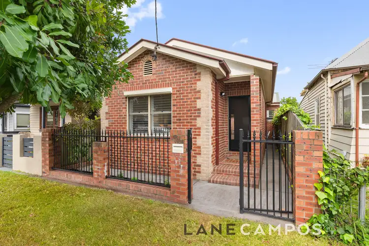 31 Holt Street, Mayfield East NSW 2304
