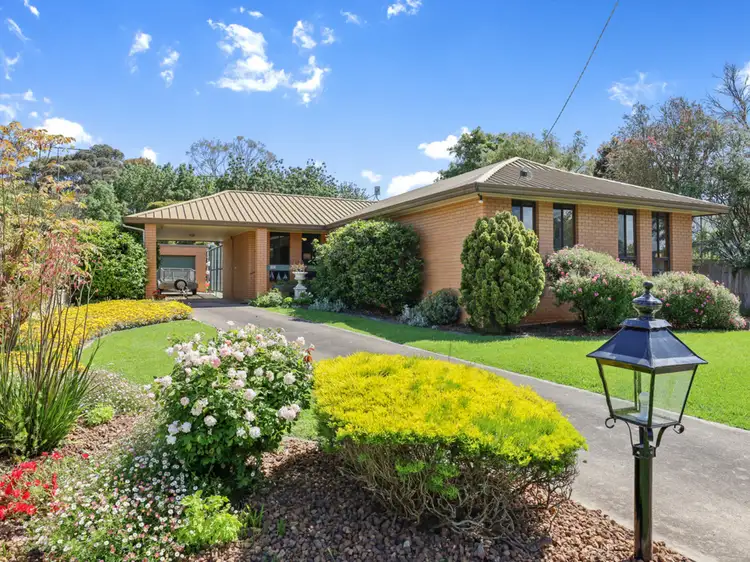 Second view of Homely house listing, 11 Russell Street, Macarthur VIC 3286