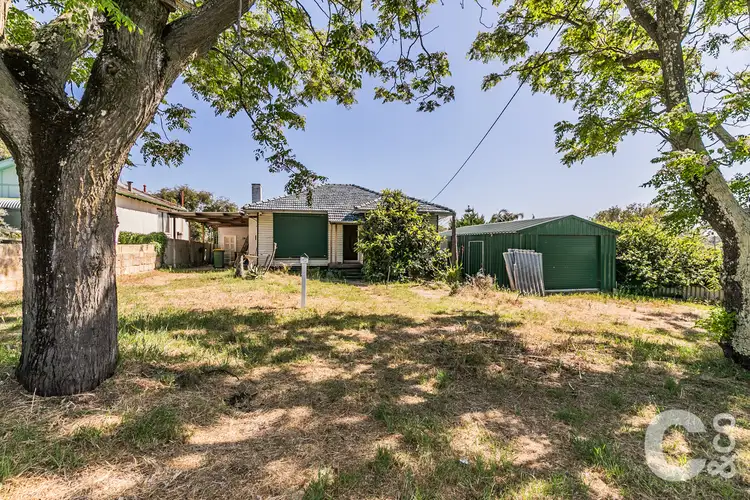 33 Crabtree Way, Medina WA 6167