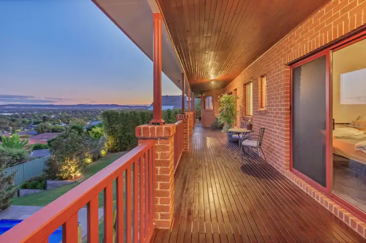 78 Henwood Avenue, Kooringal NSW 2650