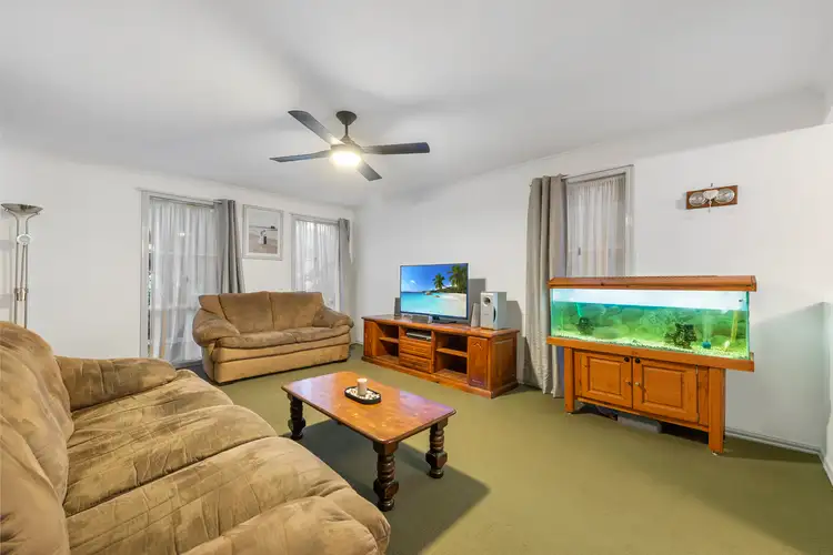 Fourth view of Homely house listing, 49 Golden Way, Hillside VIC 3037