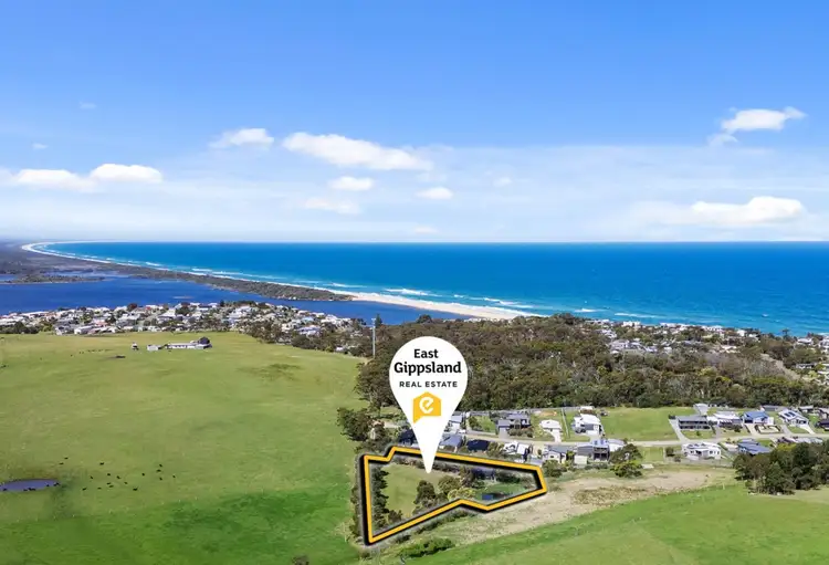 32 Blays Road, Lake Tyers Beach VIC 3909