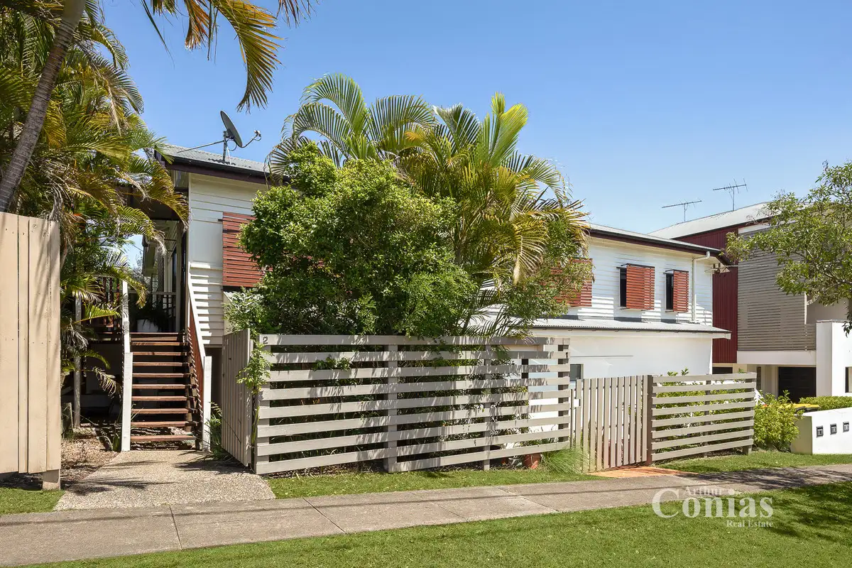 Main view of Homely unit listing, 2/2 Kadanga Street, Ashgrove QLD 4060