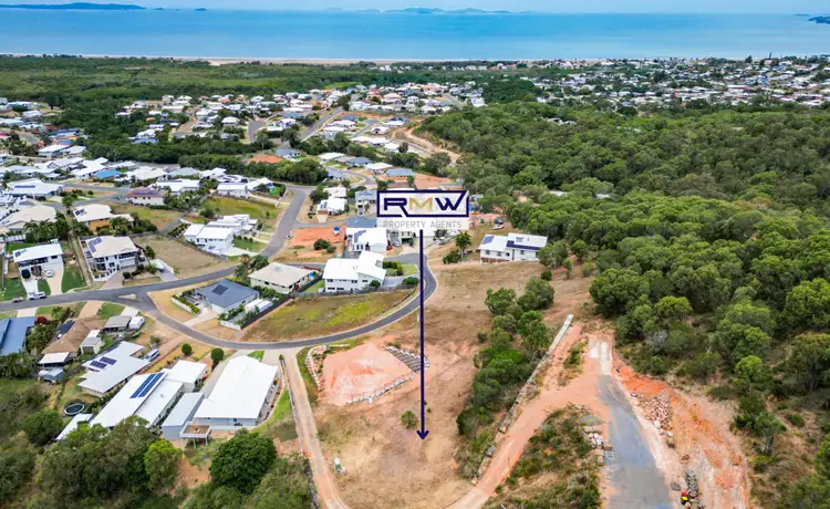 21 Fraser Crescent, Pacific Heights QLD 4703
