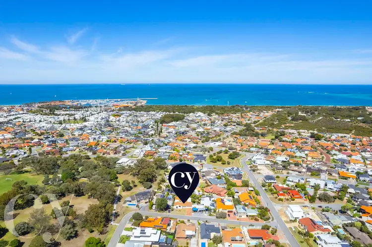 7 Absolon Way, Hillarys WA 6025