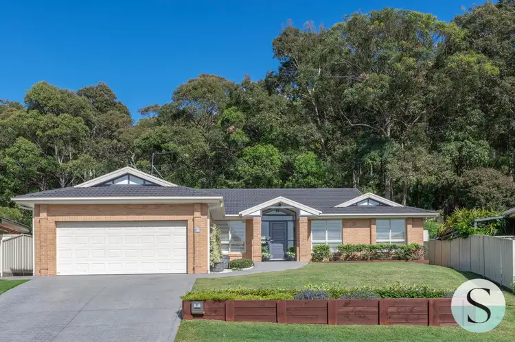 87 Silky Oak Drive