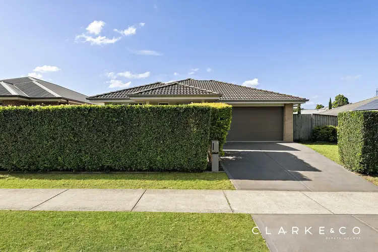 6 Warbler Avenue, Aberglasslyn NSW 2320