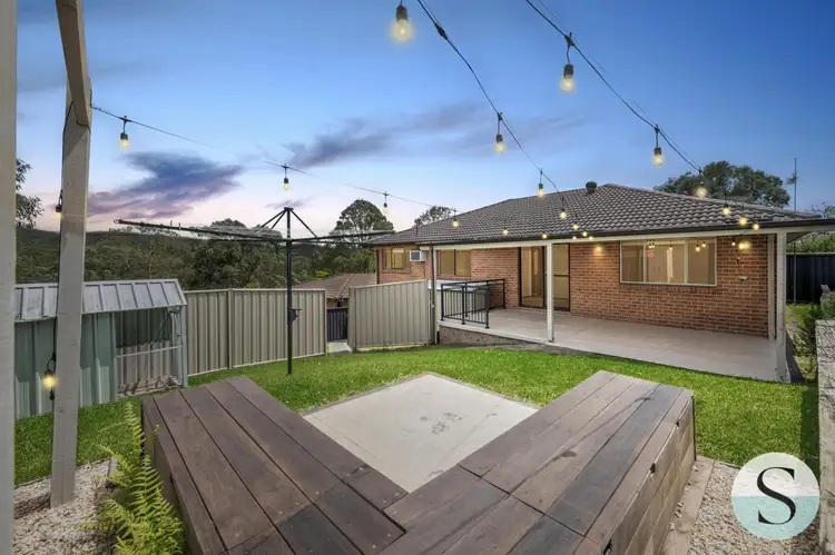 4 Advance Drive, Woodrising NSW 2284