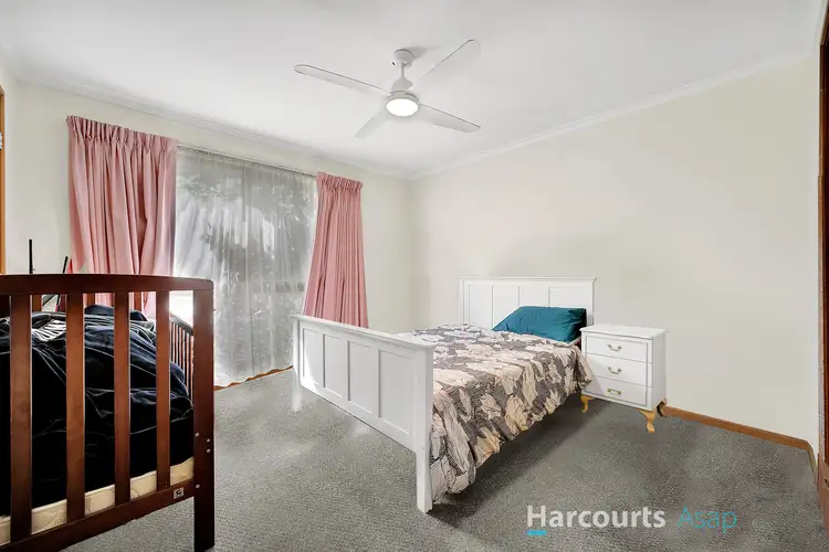 Sixth view of Homely house listing, 9 Kara Walk, Cranbourne VIC 3977
